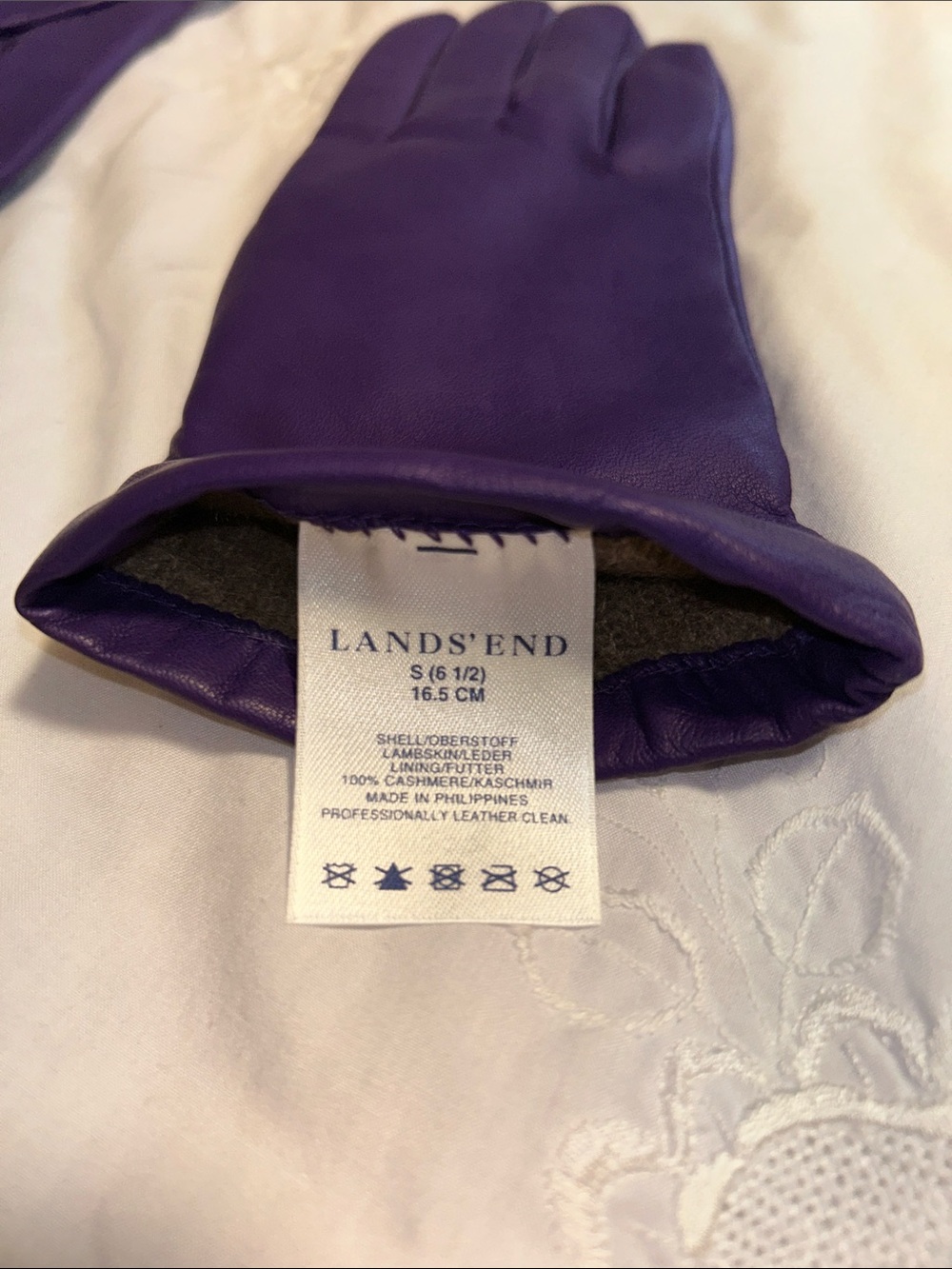 Lands' End Women's Cashmere-Lined Deep Violet Leather Small 6 1/2 Gloves - Picture 9 of 11